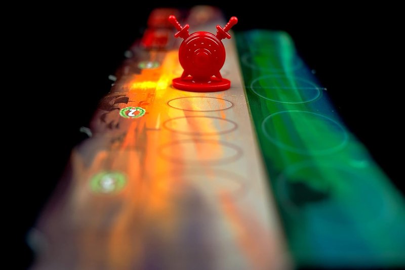 7 Wonders Duel: pirámide de cartas boca abajo, tres formas de ganar antes del recuento final y el duelo de civilizaciones más tenso del catálogo para dos