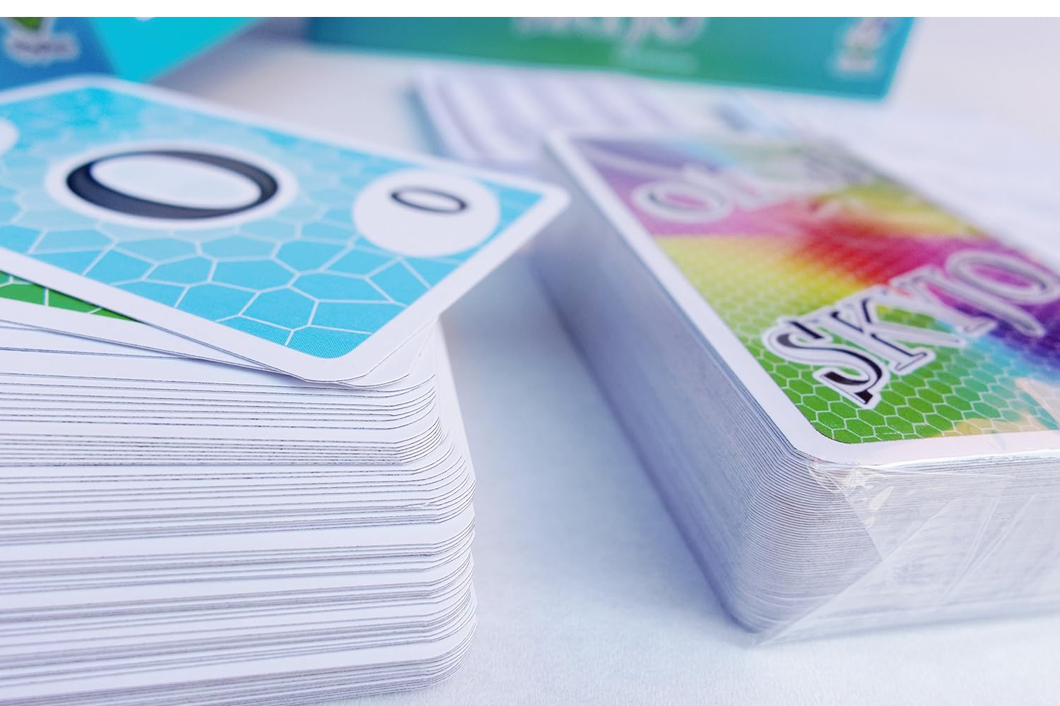 Skyjo: el juego de cartas numéricas que TikTok convirtió en fenómeno de ventas y que funciona mejor de lo que su aspecto sugiere